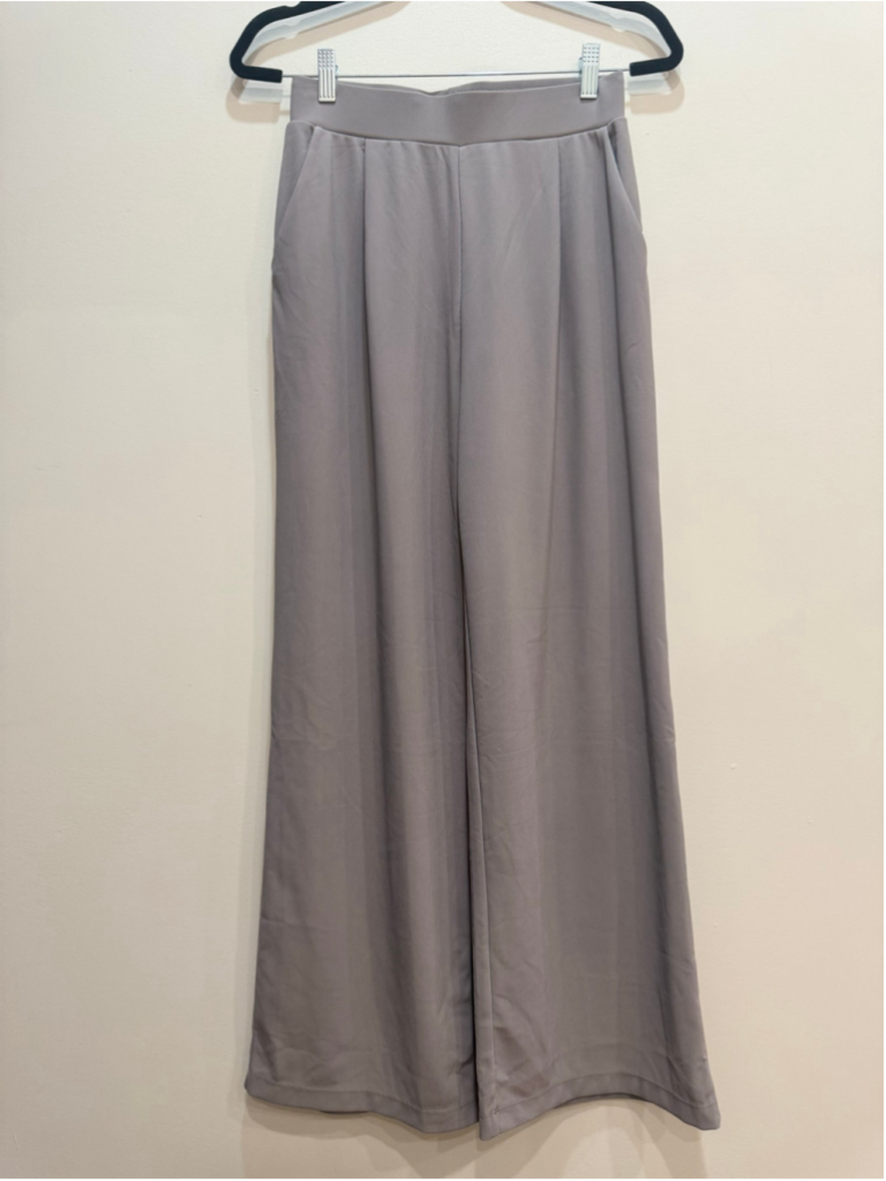 Halara Gray Ribbed High Waisted Wide Leg Pants S Pleated Front